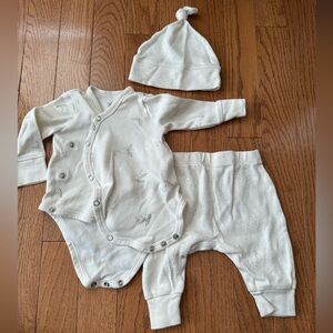 Pehr 0-3m Cozy Cream Baby One Piece Set